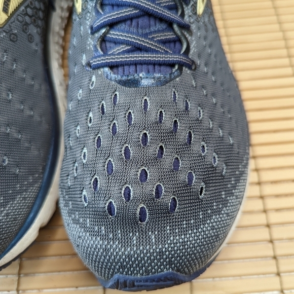 Brooks Mens Glycerin 17 1102961D048 Gray Running Shoes Sneakers Size 13 D. Great main image 7